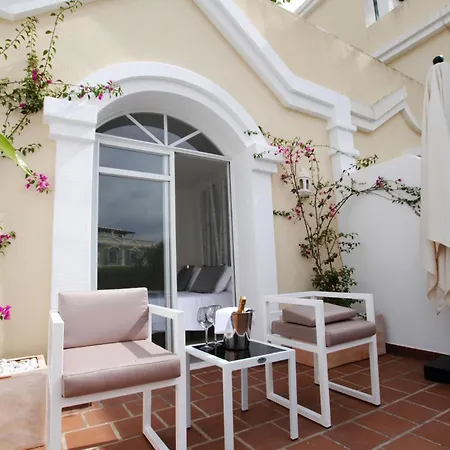 公寓 Spacious 2 Bed Duplex In Aloha Gardens Close To Puerto Banus *